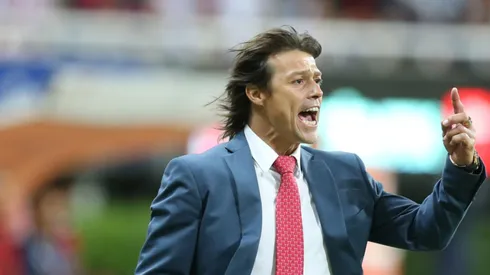 Piden a Gago aprender de Almeyda.