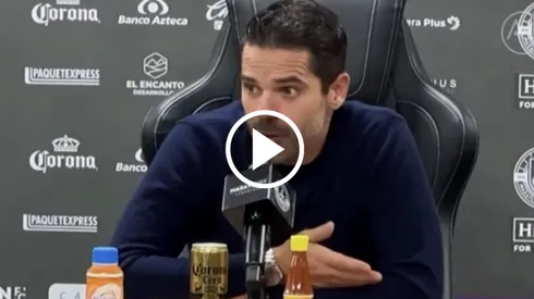 Fernando Gago se enojó en conferencia de prensa.