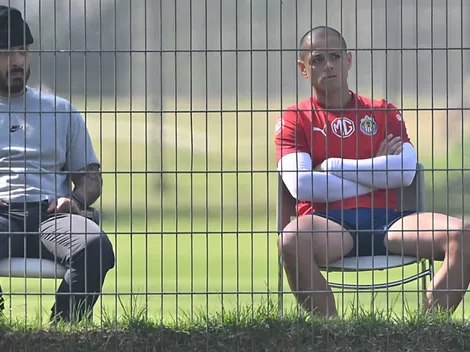 Revelan cuándo y contra qué rival sería el debut de Chicharito
