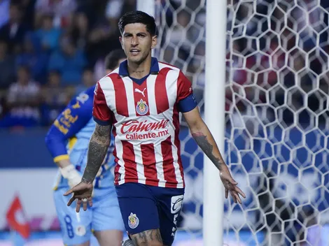 Víctor Guzmán anota ante Atlético San Luis con poderosa ejecución de penal