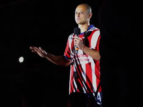 Chicharito sigue ganando envidias entre la prensa