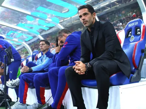 Gago no lo deja explotar en Chivas