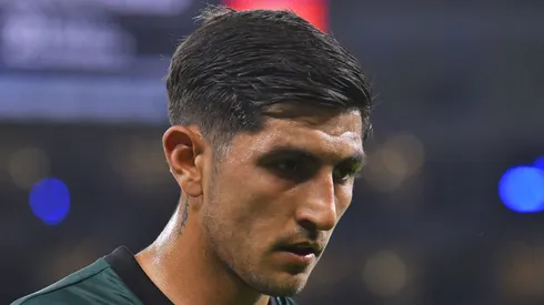 Cruz Azul no buscaría negociar por Pocho Guzmán.