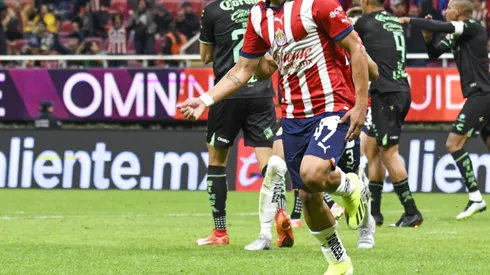 El futbolista que Fernando Gago impulsó y ahora no sale ni a la banca de Chivas