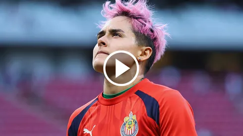El regalo de la afición de Chivas Femenil a Blanca Felix.