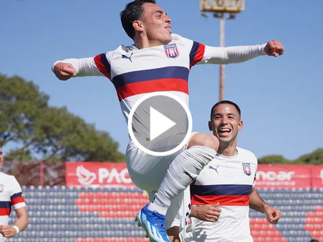Golazo histórico de Hugo Camberos en la goleada de Tapatío ante Tepatitlán