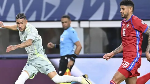 Uriel Antuna fue destruido por la afición de la Selección Mexicana.