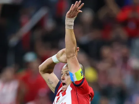 Se confirmó por qué Chicharito explotó contra el árbitro