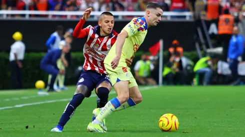 Alvarado contra Fidalgo, el ajuste táctico de Gago.