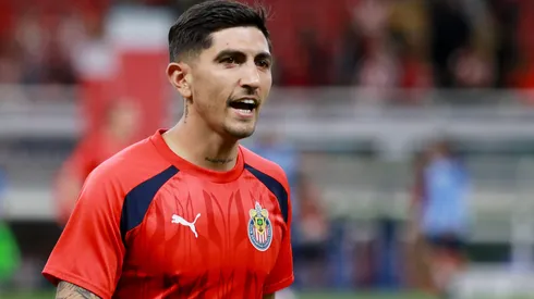 Víctor Guzmán no apareció en la alineación de Chivas para esta importante visita al América
