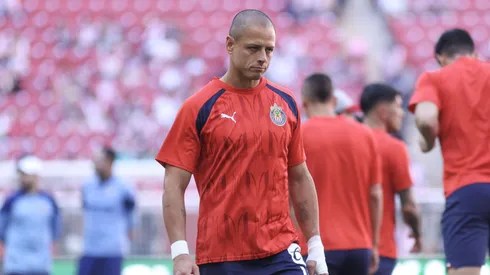 Chicharito no juega como titular ante América.