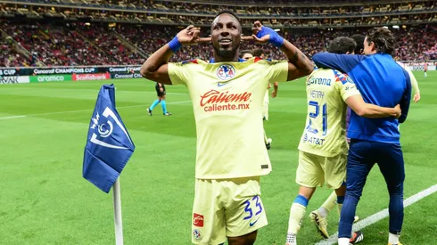 Chivas podría recibir sanción por insultos racistas.