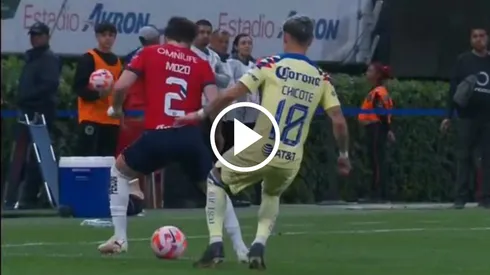 Alan Mozo se aventó un caño fenomenal a Cristian Calderón que generó una bronca al mediotiempo