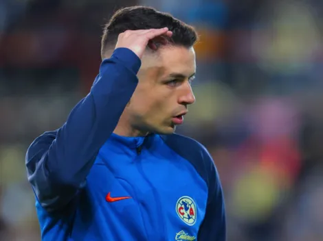 Álvaro Fidalgo celebró un gol de Chicharito Hernández en el estadio