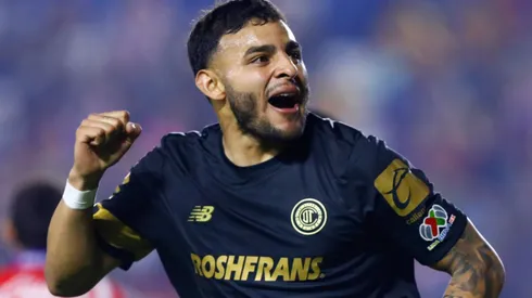 América muestra fuerte interés por fichar a Alexis Vega.