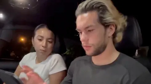 Cowell tuvo googlear su apodo.