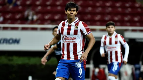 José Juan Macías podría salir de Chivas.
