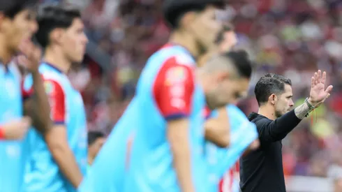 Gago encontró en su banca a la solución perfecta a uno de sus problemas.