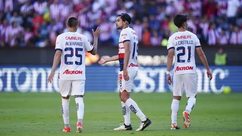 Chivas consiguió una muy importante victoria en su visita a Pachuca de cara a la Liguilla