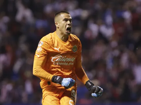 Seguidores de Chivas le tiraron insultos a Miguel Jiménez