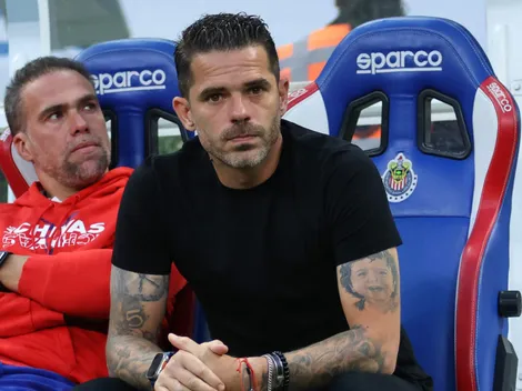 Gago no aprende la lección en Chivas