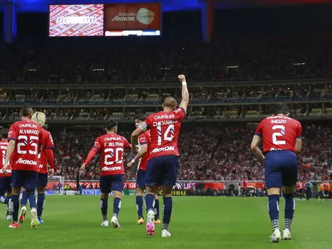 Chicharito salió de cambio y así reaccionó la afición