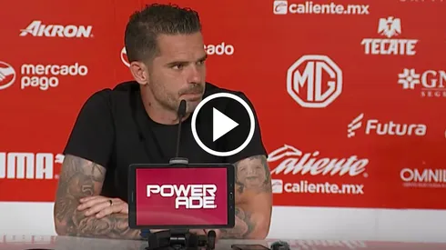 Fernando Gago reaccionó así a la debacle que sufrió Chivas en la parte final del encuentro