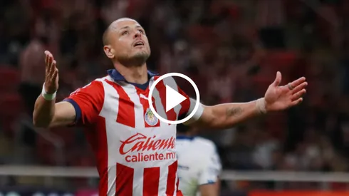 Golazo de Chicharito Hernández para que Chivas le gane a Puebla.