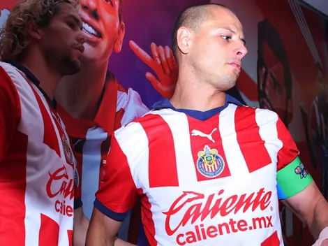 ¿Chicharito Hernández es titular en Chivas vs. Puebla?