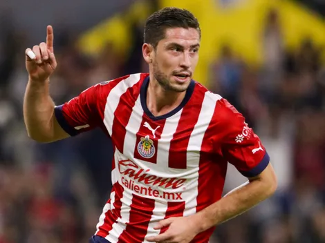 Santiago Ormeño todavía pertenece a Chivas