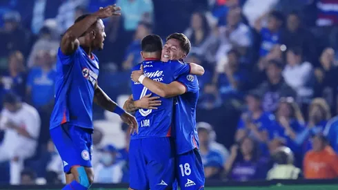 Posible intercambio entre Cruz Azul y Chivas.