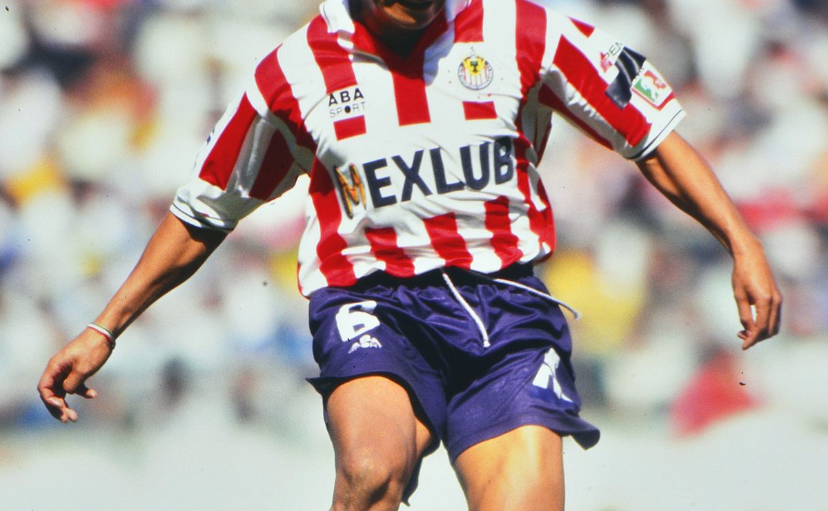 Nacho Vázquez llamó “ratero” a Mikel Arriola - Rebaño Pasión