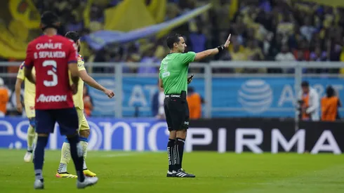 César Arturo Ramos no pudo evitar la polémica.