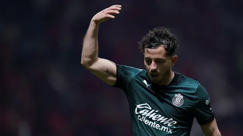 Alan Mozo fue a buscar a Alexis Vega.