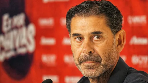 Afición estalló por la salida de Fernando Hierro.