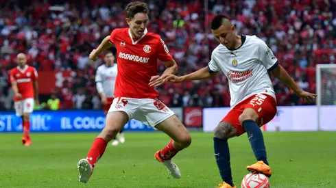 Marcel Ruiz vs. Roberto Alvarado