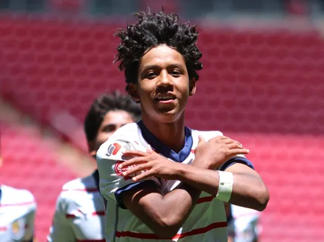 Polémico festejo de Gael García tras anotar en Chivas Sub-16 vs. Atlas