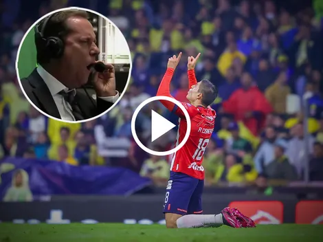 Afición honró a Paco Villa con su narración de goles