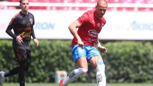 Javier Hernández en el amistoso ante UdeG.