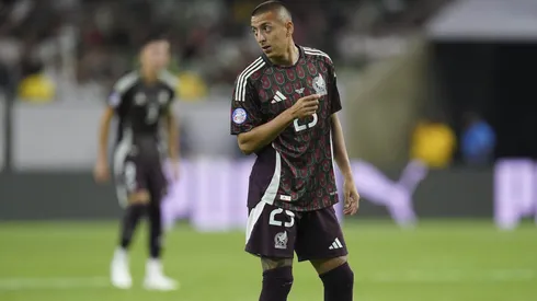 Miguel Layún pide más minutos para Roberto Alvarado.