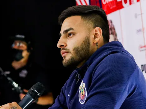 Vega reveló lo que haría para quedarse en Chivas