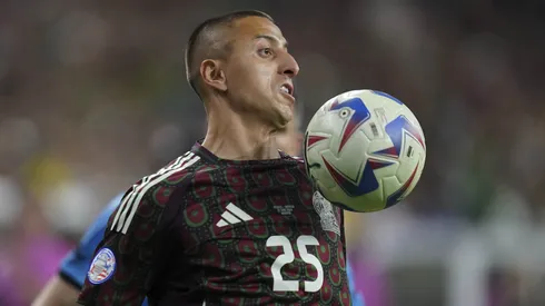 Roberto Alvarado tuvo participación en la victoria de México sobre Jamaica en Houston