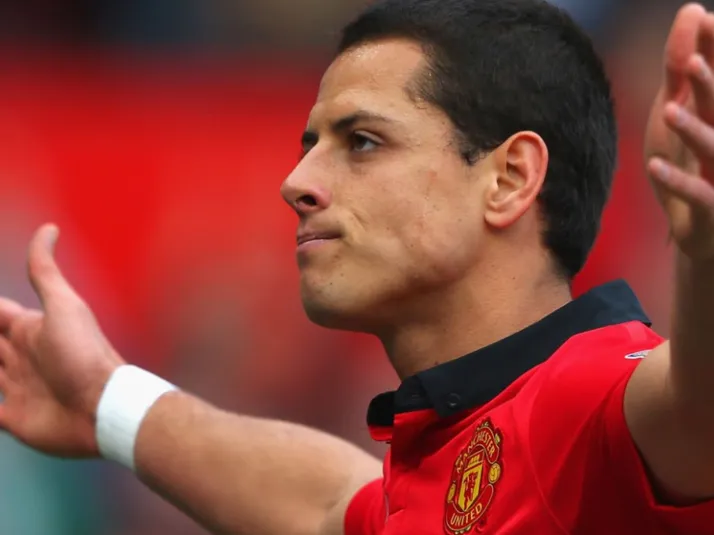Ex-Manchester United se rindió ante Chicharito