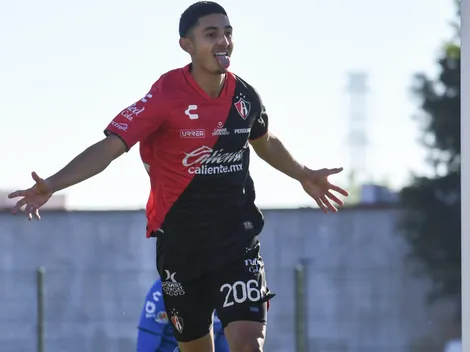 Chivas cercar de cerrar el fichaje de joven jugador de Atlas