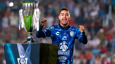 Érick Sánchez se aleja de Chivas.