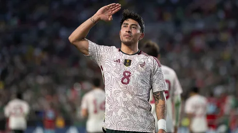 Omar Govea se acerca a Chivas.