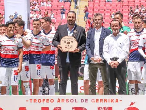 Amaury reaparece en redes para festejar al Akron