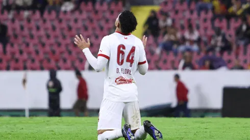 Daniel Flores debutó a lo grande.