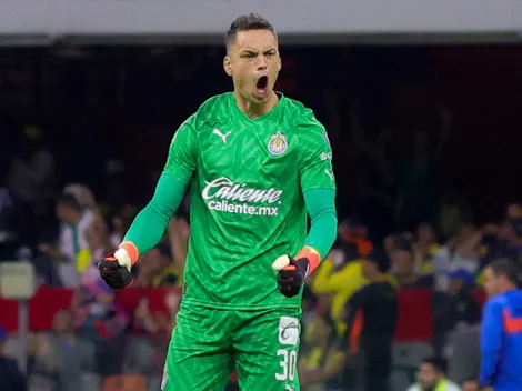 Whalley, mejor que Rangel en penales