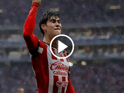 El curioso gesto de Armando González con Pocho Guzmán tras su gol con Mazatlán